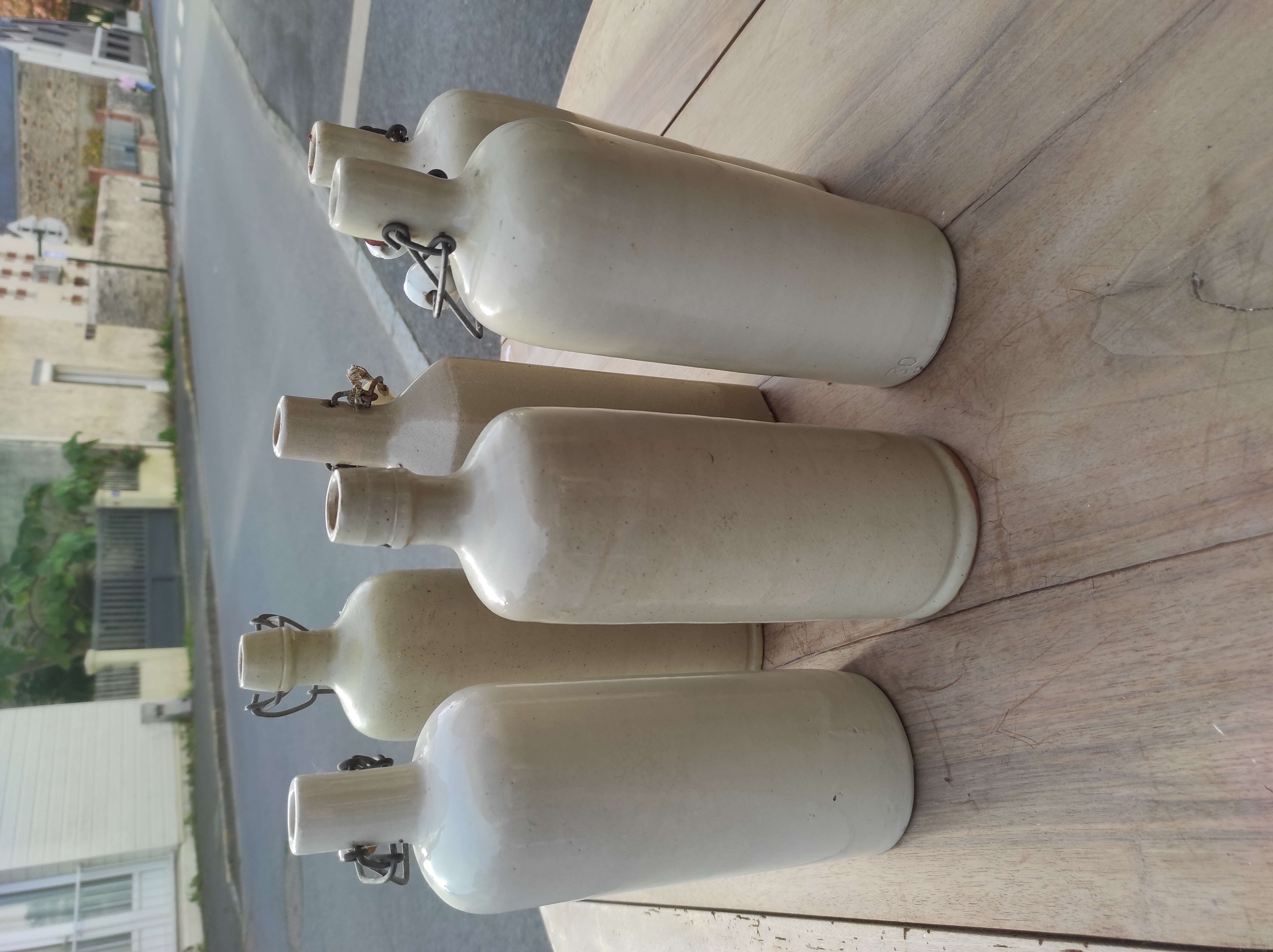 Vase terre cuite beige