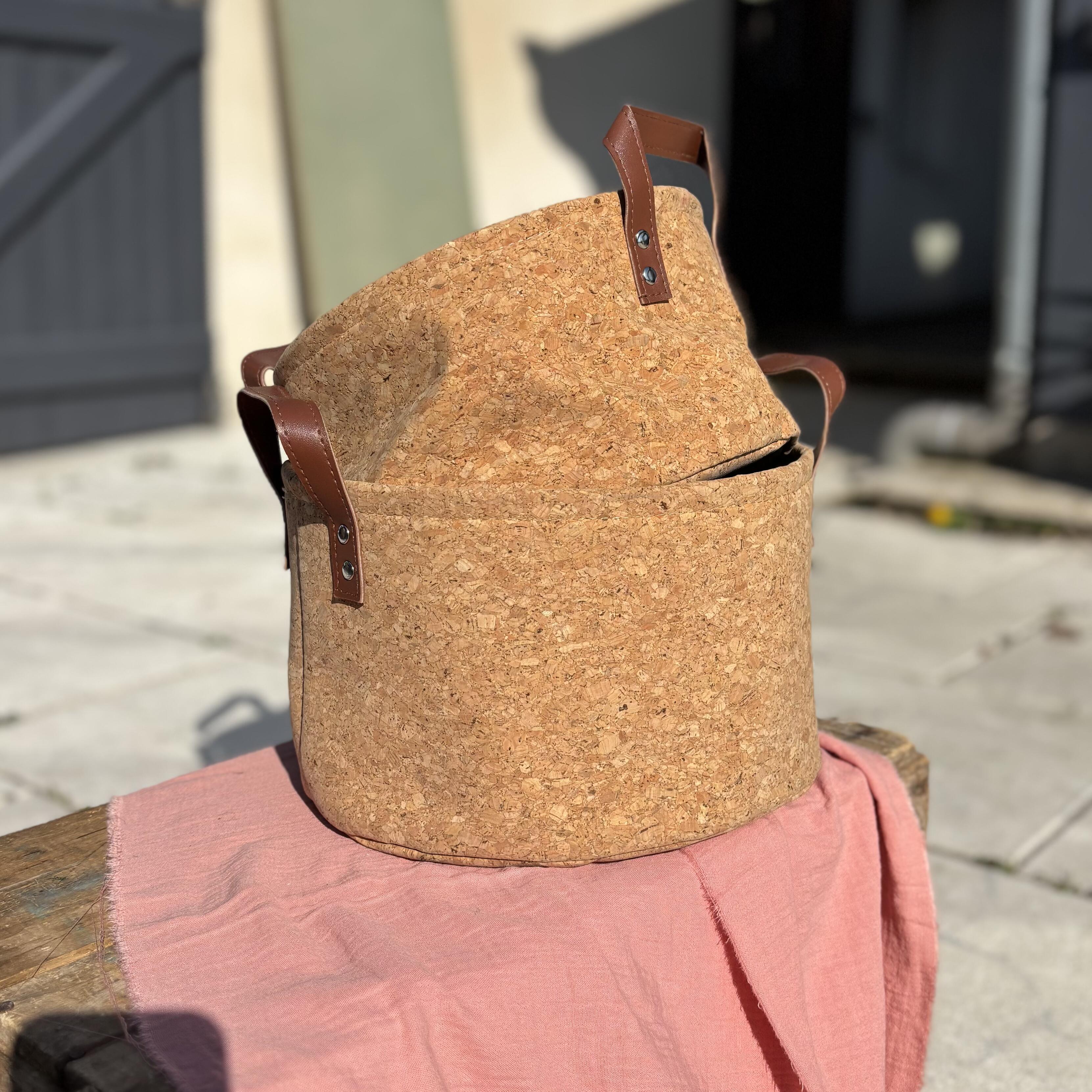 Lot de 2 paniers en liege