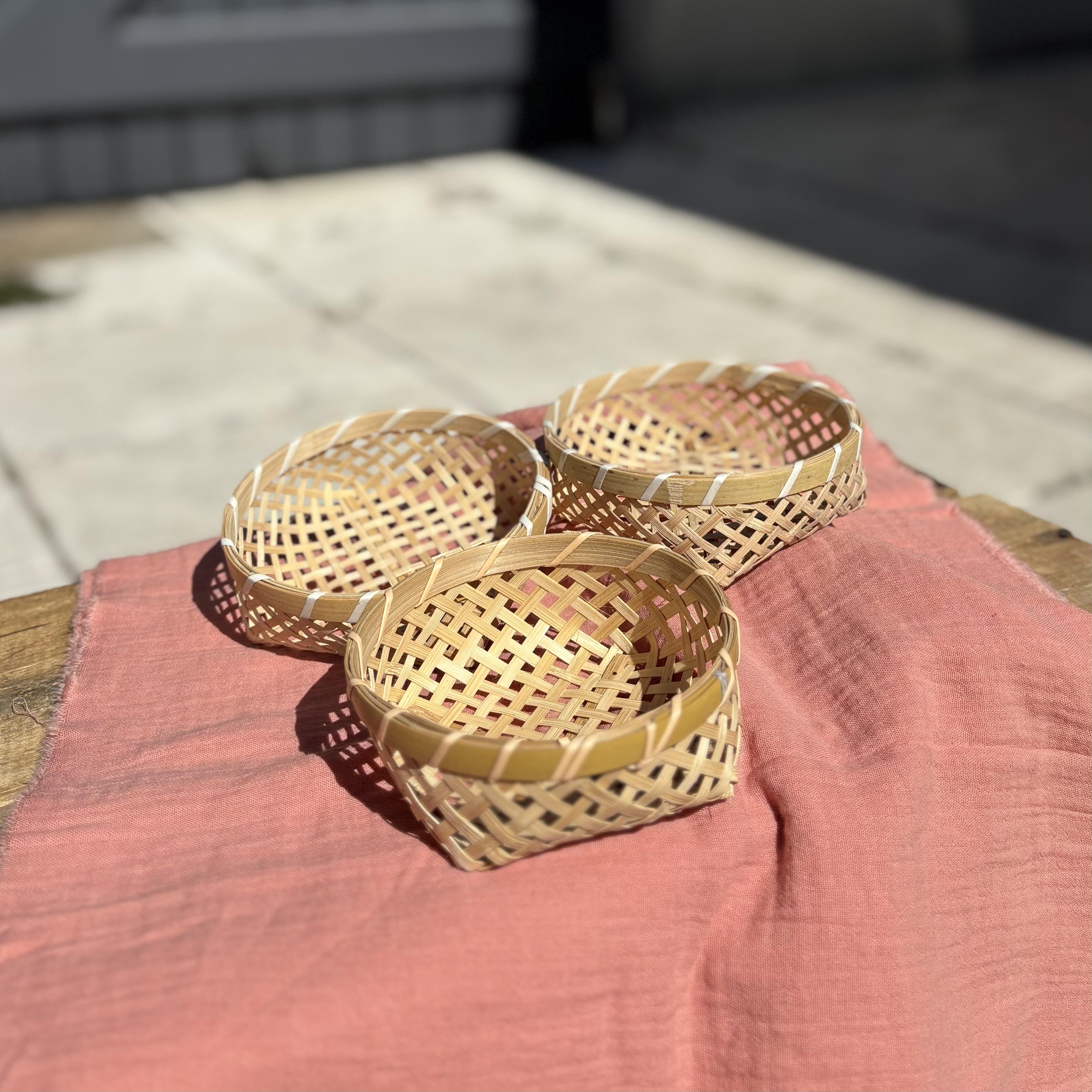 Petite corbeille en bambou