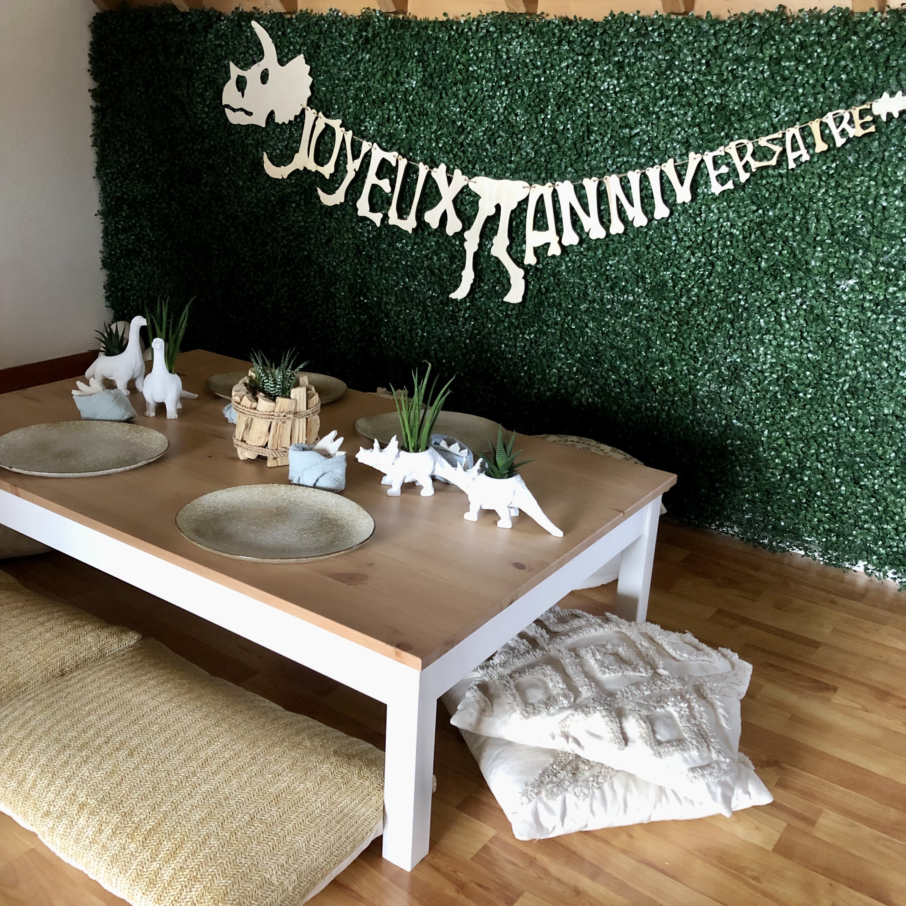 dino - kids corner