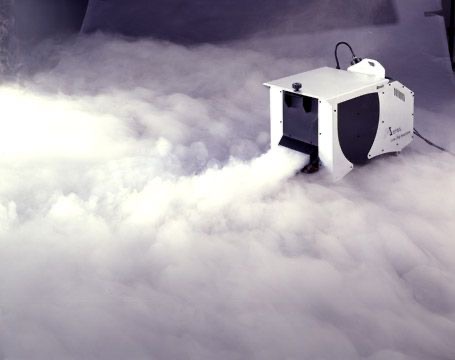 Machine à fumée