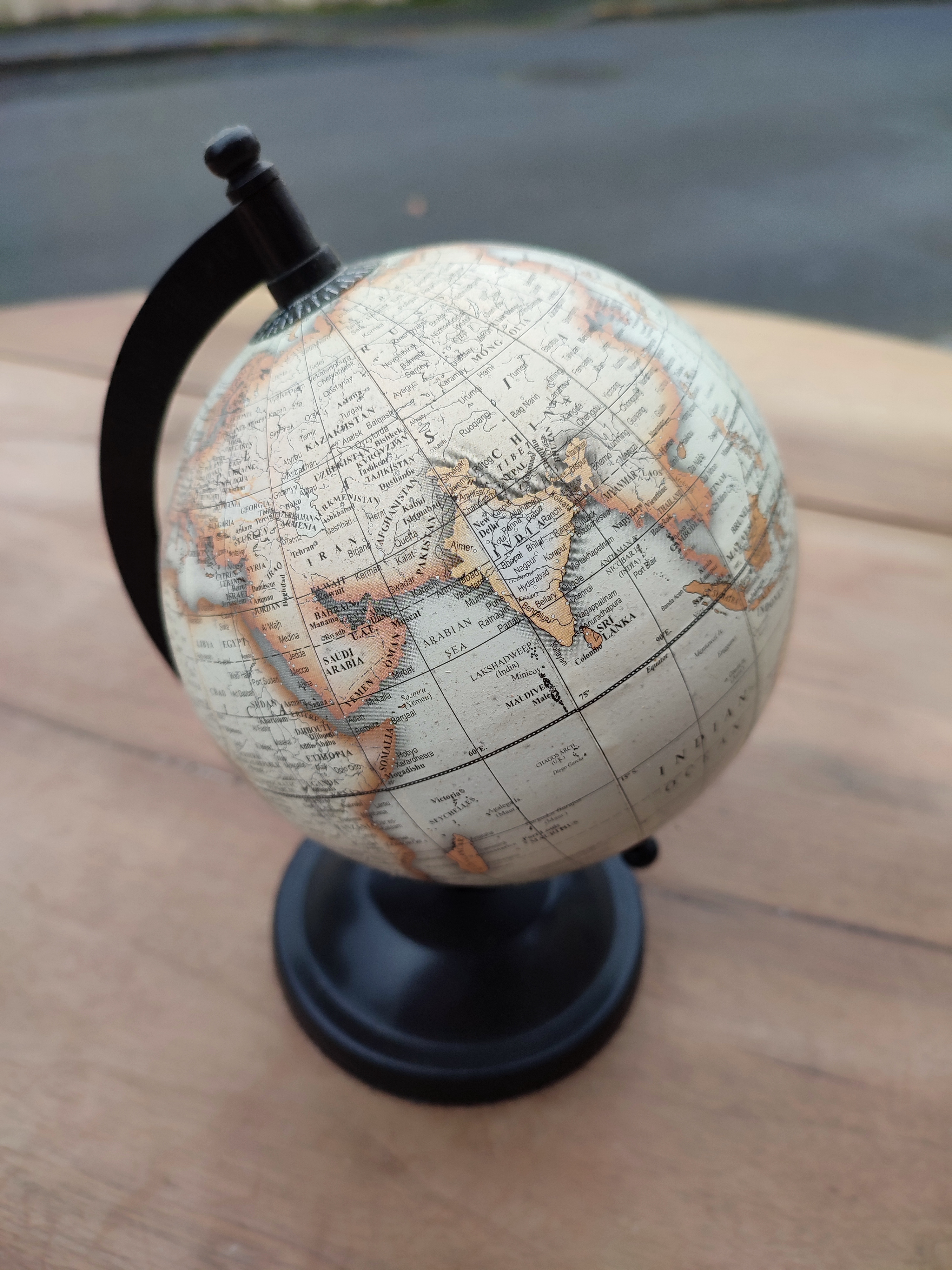 Globe